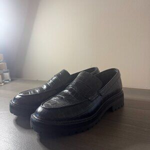 The Lug Loafer | Black Crocodile – Everlane